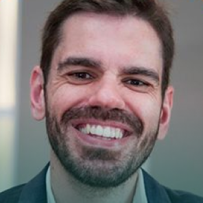 Renato Caíres
